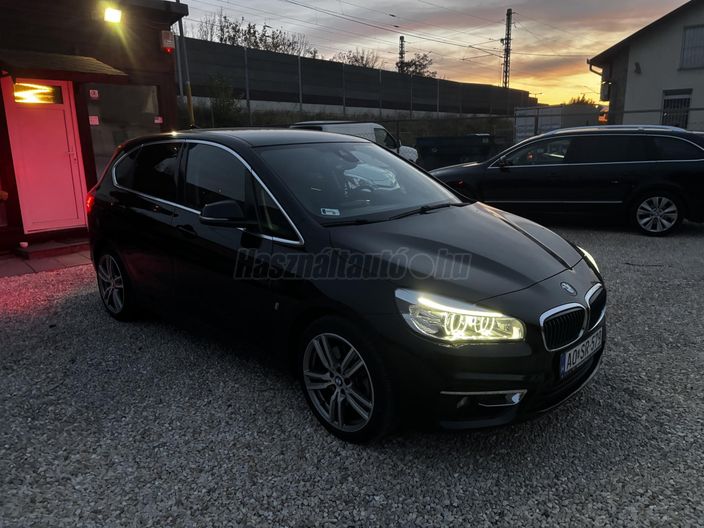 BMW 225 225xe iPerformance Luxury (Automata)