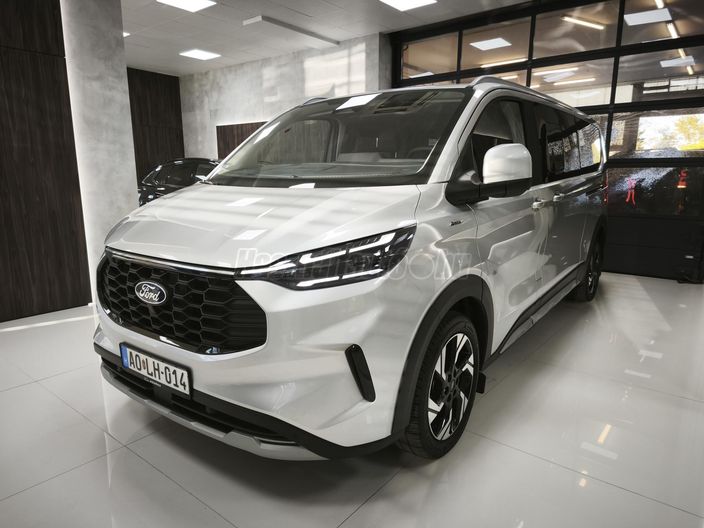 FORD TOURNEO