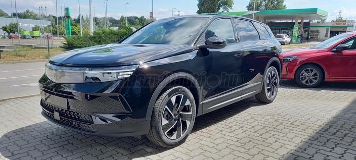 gabor.fandl(kukac)opelgyulai.hu
