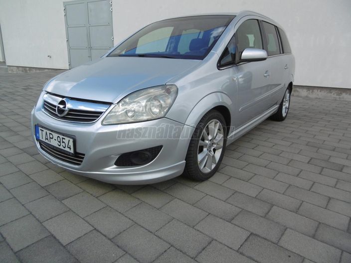 OPEL ZAFIRA 1.9 CDTI Cosmo (Automata)