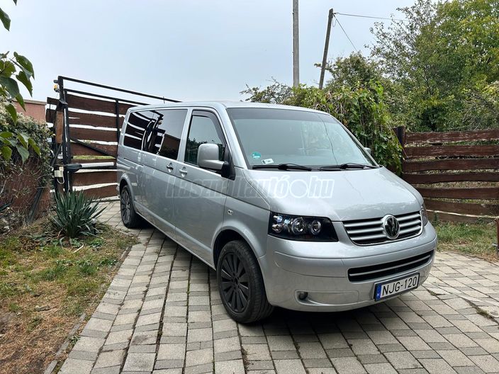 VOLKSWAGEN TRANSPORTER T5 2.5 TDI Mikrobusz Tiptronic