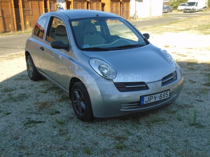NISSAN MICRA 1.0 Menta Plus