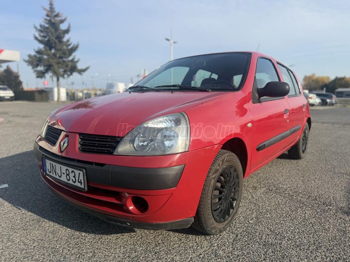 RENAULT CLIO 1.2 Azure