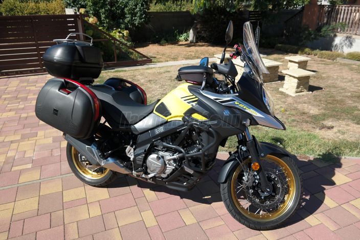 SUZUKI DL 650