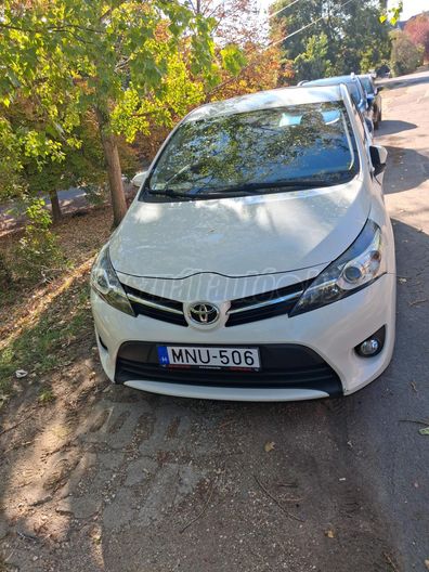 TOYOTA VERSO 1.6 Active [7 személy]