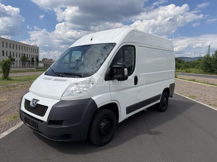 PEUGEOT BOXER 2.2 HDi 330 Combi L1H1