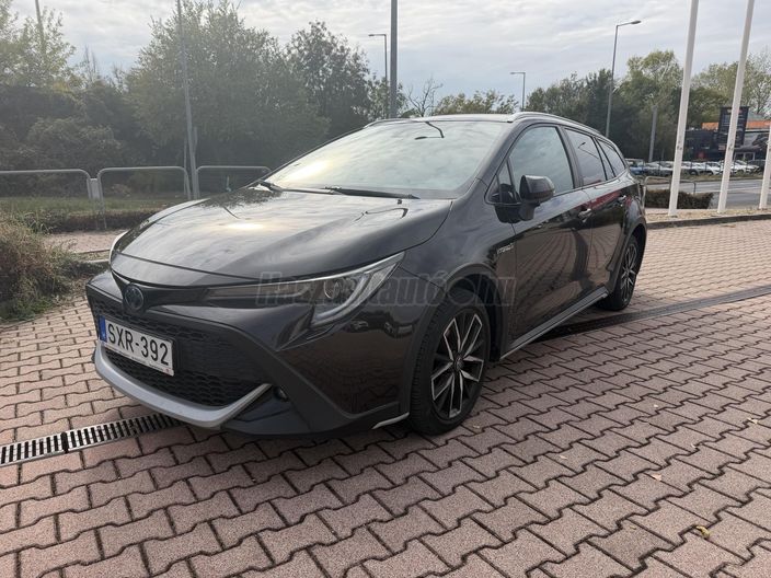 TOYOTA COROLLA Touring Sports 2.0 Hybrid Trek e-CVT