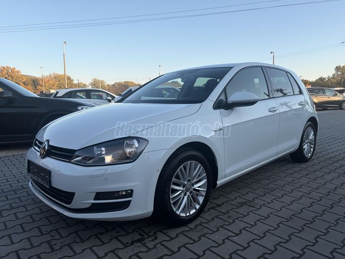 VOLKSWAGEN GOLF VII 1.2 TSI BMT Trendline