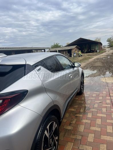 TOYOTA C-HR 1.8 Hybrid Style e-CVT