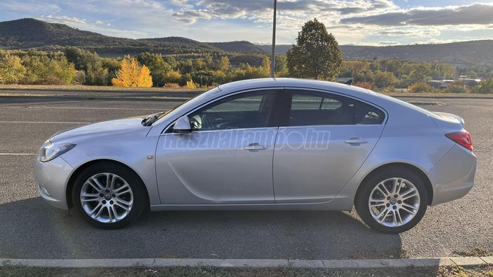 OPEL INSIGNIA 2.0 CDTI Edition