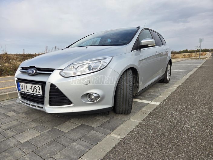 FORD FOCUS 2.0 TDCi Titanium Powershift