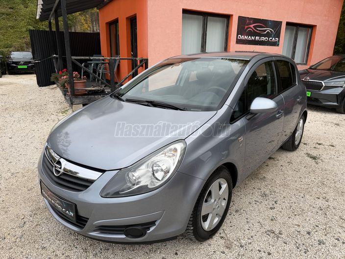 OPEL CORSA D 1.2 Cosmo