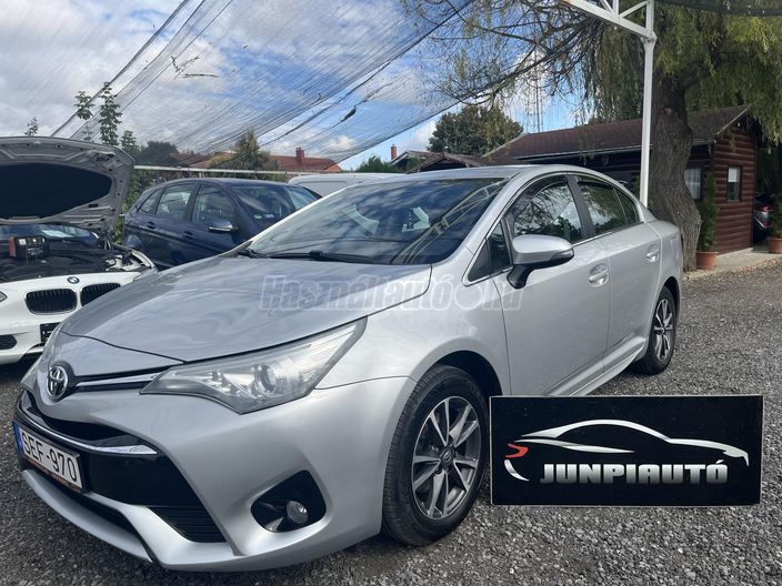 TOYOTA AVENSIS