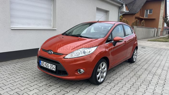 FORD FIESTA 1.4 Colourline
