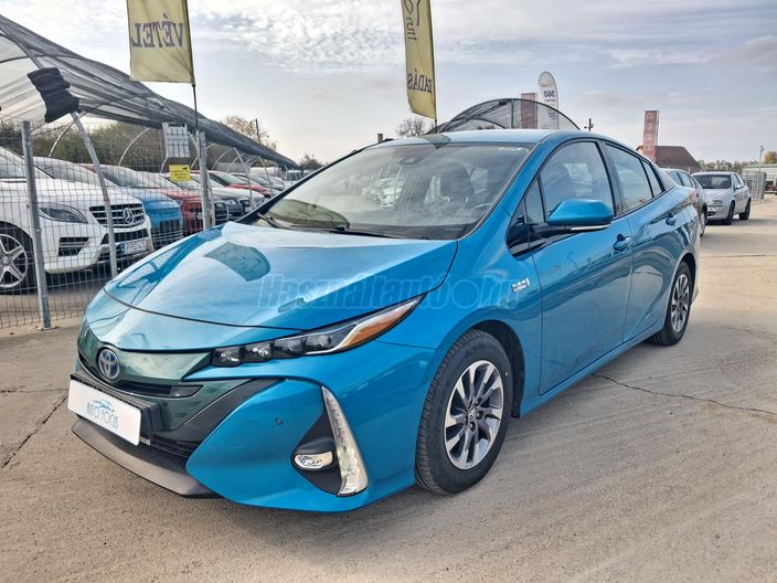 TOYOTA PRIUS PLUG-IN 1.8 PHV Executive + Tech e-CVT