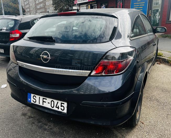OPEL ASTRA H 1.6 GTC Cosmo Easytronic