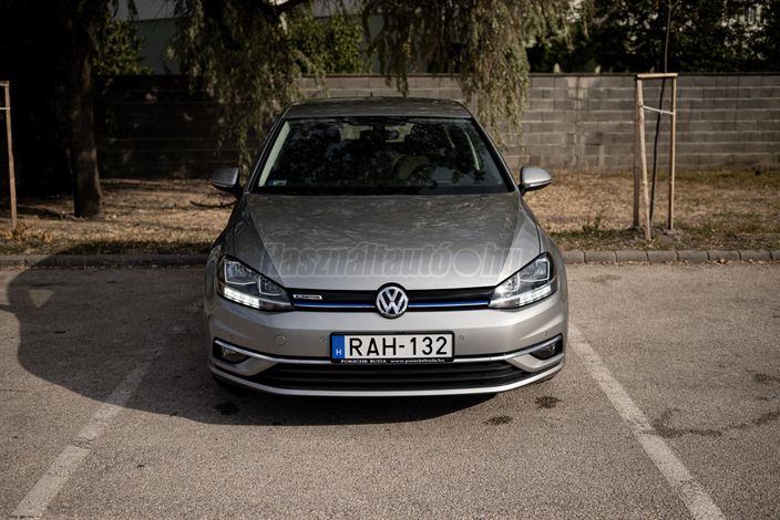 VOLKSWAGEN GOLF VII 1.5 TSI ACT BMT Comfortline