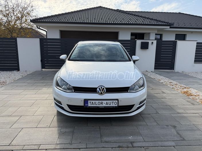 VOLKSWAGEN GOLF VII 1.4 TSi BMT Trendline