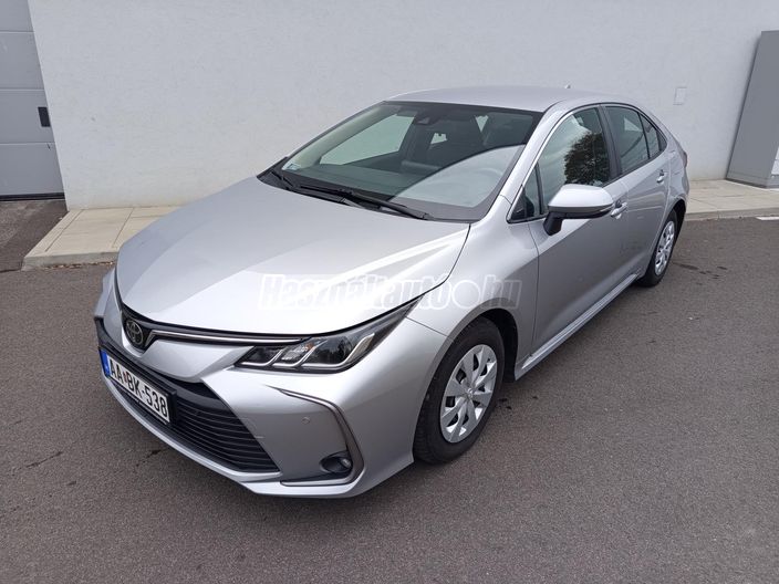 TOYOTA COROLLA Sedan 1.5 Comfort Business