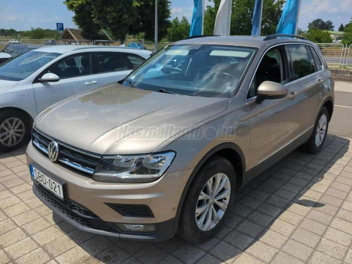 VOLKSWAGEN TIGUAN 2.0 TDI BMT SCR Comfortline 4Motion DSG