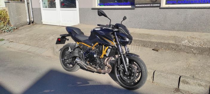 KAWASAKI Z 650