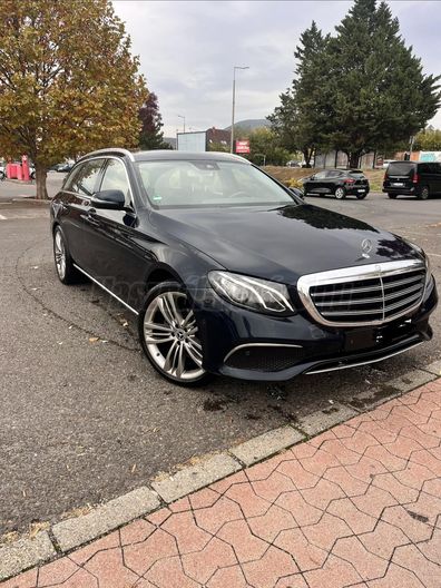 MERCEDES-BENZ 220