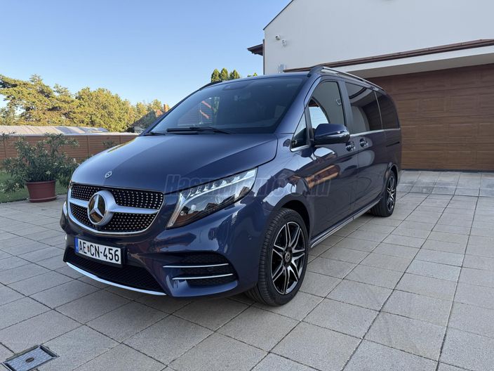MERCEDES-BENZ V-OSZTÁLY V 300 BlueTec d Exclusive L (Automata) 4x4 (7 személyes )
