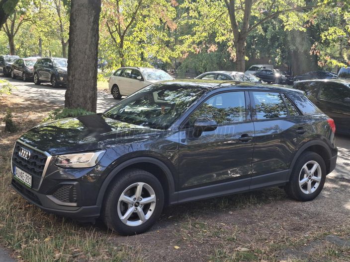 AUDI Q2