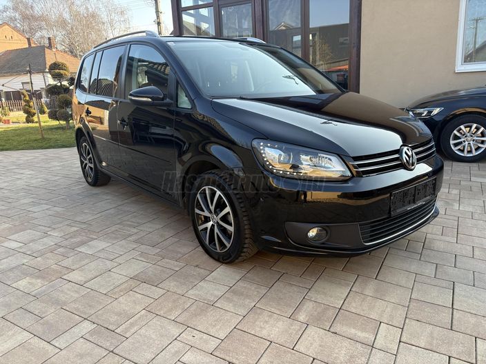 VOLKSWAGEN TOURAN 1.6 CR TDI Highline
