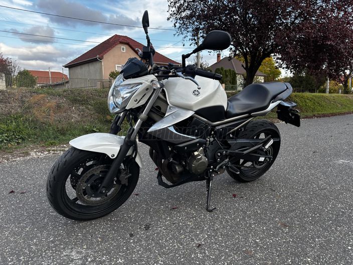 YAMAHA XJ 6 N