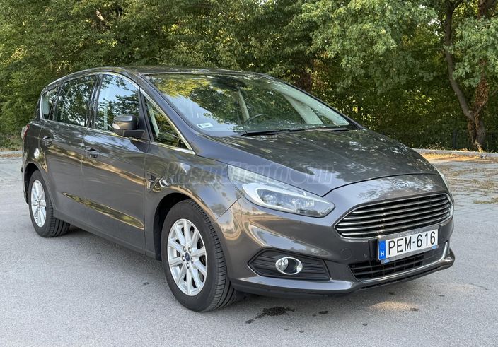 FORD S-MAX 2.0 TDCi Titanium