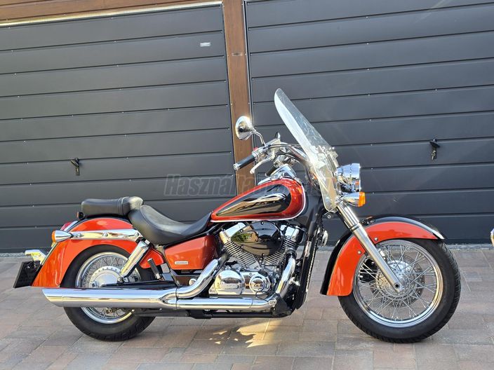 HONDA SHADOW 750