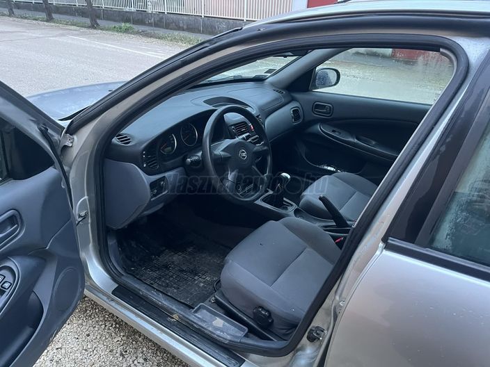 NISSAN ALMERA 1.5 Acenta Plus (P2)