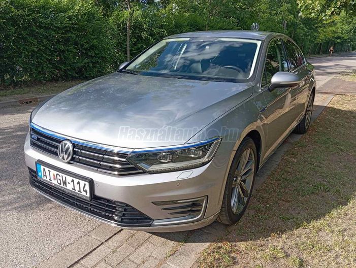 VOLKSWAGEN PASSAT VIII 1.4 TSI GTE Plug-In-Hybrid DSG