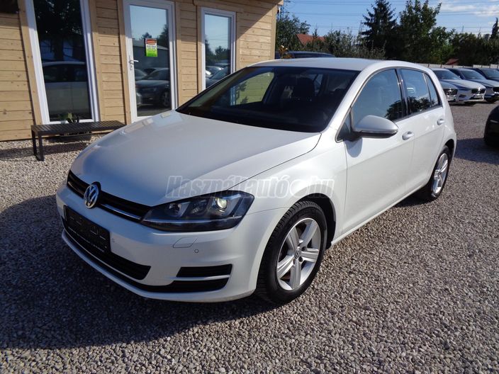 VOLKSWAGEN GOLF VII 1.2 TSI BMT Comfortline