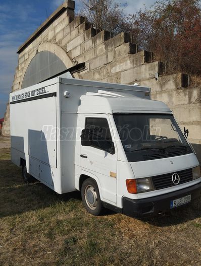 MERCEDES-BENZ MB100 MB 100 2.4 D