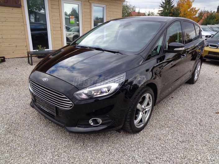 FORD S-MAX 2.0 TDCi Titanium