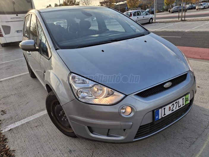 FORD S-MAX 2.0 TDCi Titanium