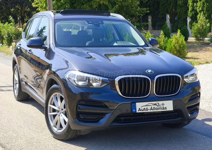 BMW X3 sDrive18d Luxury (Automata)
