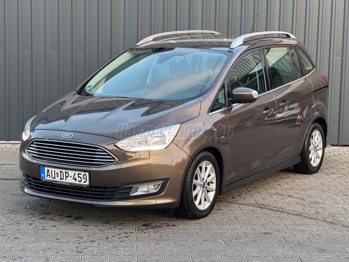 FORD C-MAX 1.5 EcoBoost Titanium