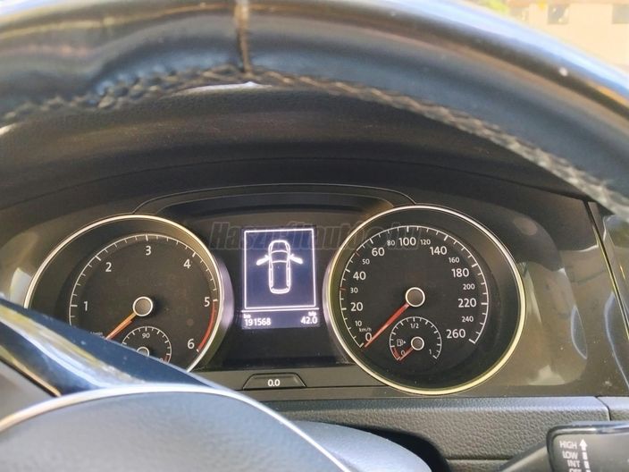 VOLKSWAGEN GOLF VII 1.6 TDI BMT Comfortline