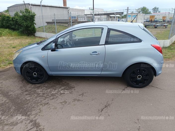 OPEL CORSA D 1.2 Cosmo
