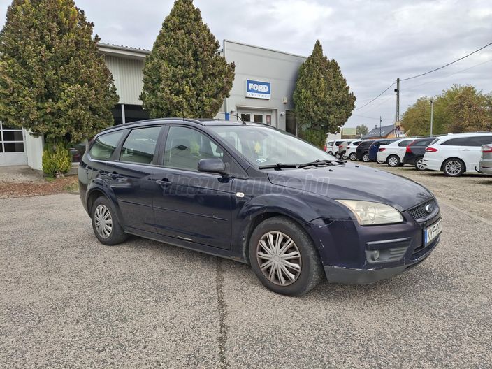 FORD FOCUS 1.6 Collection