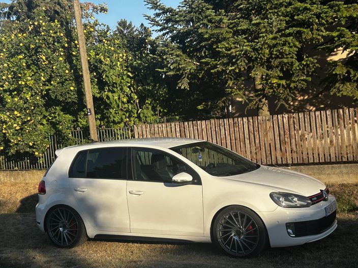 VOLKSWAGEN GOLF VI 2.0 TSI GTI DSG